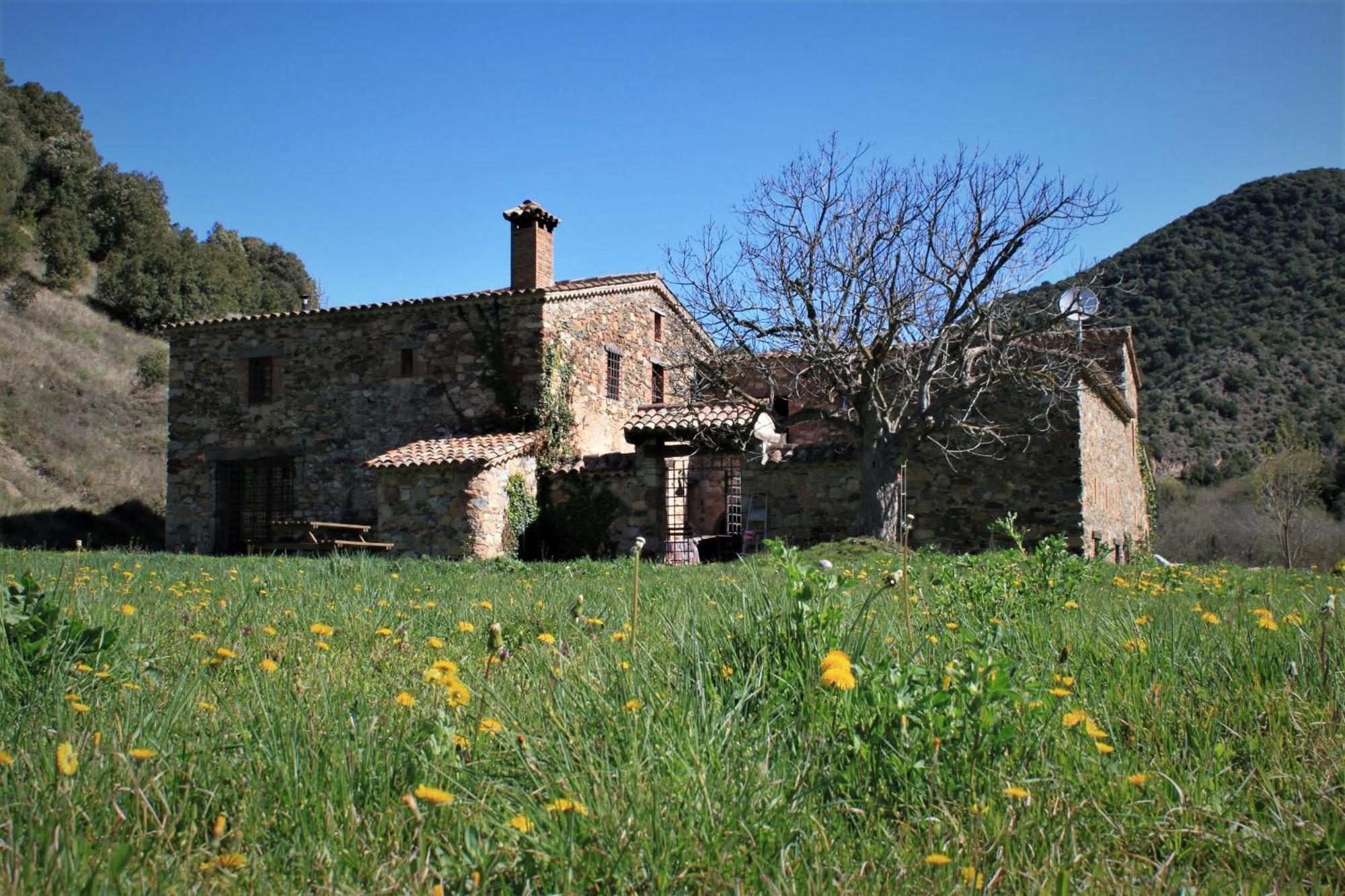 Bed And Breakfast Casanova De Sant Miquel Aiguafreda 外观 照片